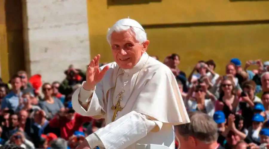 Día Internacional de la Belleza: 5 reflexiones de Benedicto XVI – ACI Prensa
