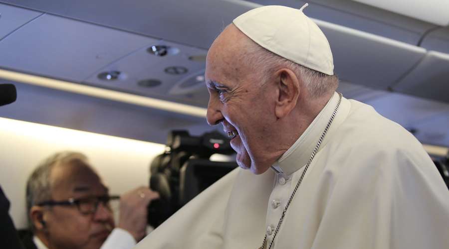 El Papa Francisco bendice escultura de una paloma de la paz enviada desde México – ACI Prensa