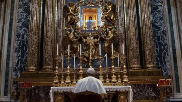 El Papa Francisco agradece a la Virgen su viaje a Kazajistán en Santa María la Mayor – ACI Prensa
