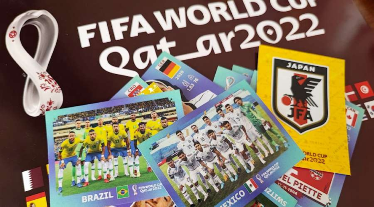 ¿Qué relación puede haber entre las estampitas de santos y el álbum del Mundial de fútbol? – ACI Prensa