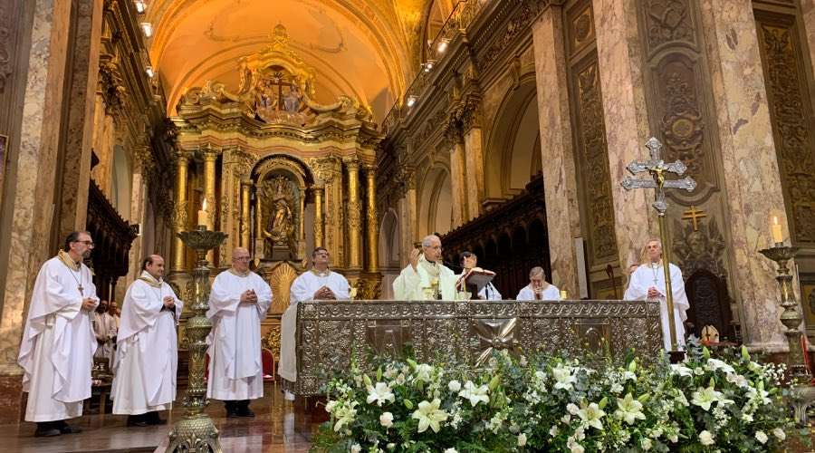 No tengamos miedo de anunciar con alegría que Cristo vive, alienta Cardenal en Argentina – ACI Prensa