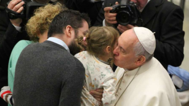 Un día como hoy el Papa Francisco publicó su Carta a las Familias