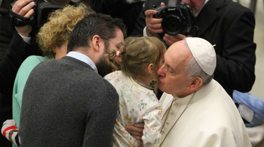 Un día como hoy el Papa Francisco publicó su Carta a las Familias