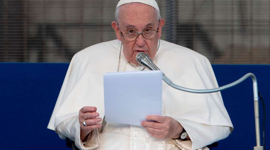 El Papa lamenta que el mundo vuelva a ser amenazado con armas nucleares – ACI Prensa