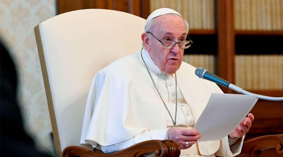 Papa Francisco advierte de sacerdotes que se comportan como "delincuentes" en la confesión – ACI Prensa