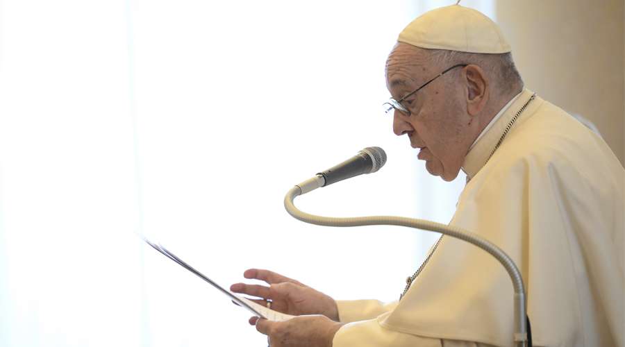 El Papa Francisco alerta a educadores católicos sobre las colonizaciones ideológicas – ACI Prensa