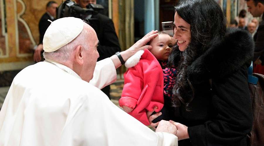 El Papa Francisco pide una cultura del cuidado frente a la del consumismo y descarte – ACI Prensa