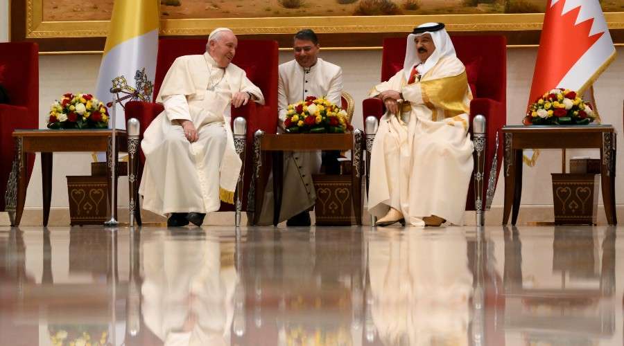 Papa Francisco desde Bahrein: “Estoy aquí como creyente, cristiano y peregrino de paz” – ACI Prensa
