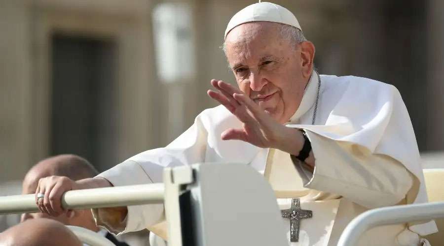 Papa Francisco: La violencia contra la mujer “es un crimen” – ACI Prensa