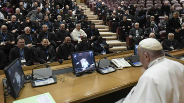Papa Francisco advierte a religiosos el peligro del abuso de autoridad – ACI Prensa
