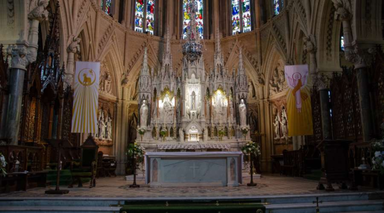 Sacerdote que grabó pornografía en altar se declara culpable ante tribunal – ACI Prensa