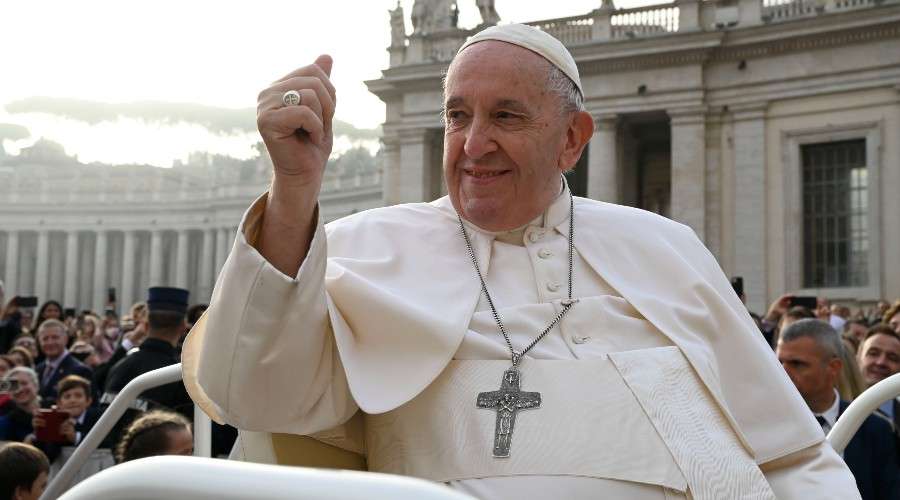 La curiosa historia del solideo que un seminarista regaló al Papa Francisco – ACI Prensa