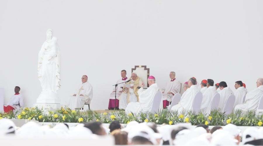 “Lo esencial para el cristiano es saber amar como Cristo”, dice el Papa Francisco – ACI Prensa