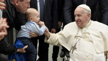 El pedido del Papa Francisco en el día de los Santos Inocentes – ACI Prensa