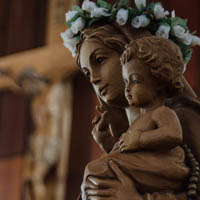Treinta días de oración a la Reina del Cielo. Flores del 16 al 20 mayo – Catholic.net