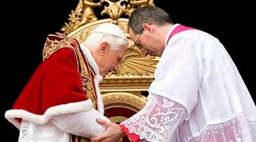 Obispo llama a Benedicto XVI el profeta de la salvación y la belleza – ACI Prensa