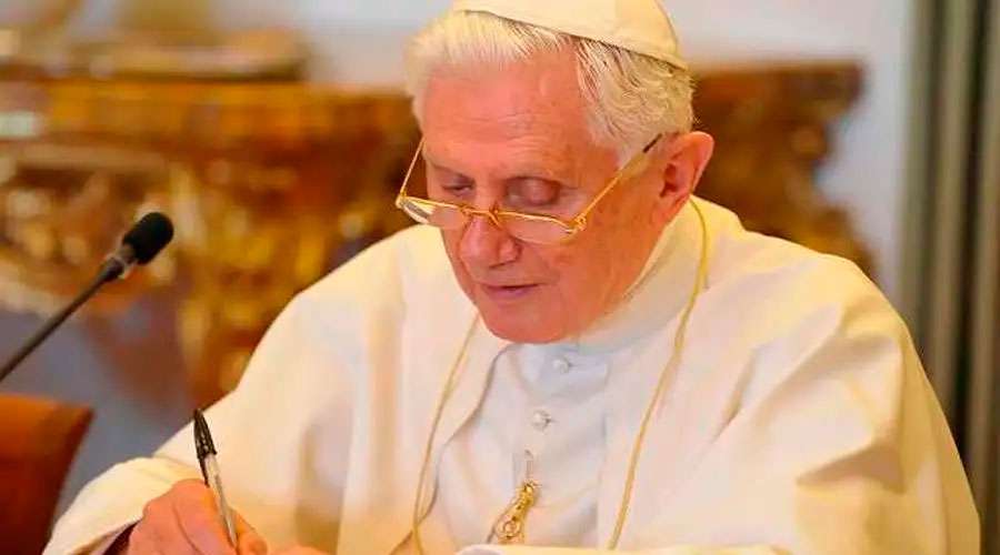 Sacerdotes indican cuál es el legado que deja Benedicto XVI – ACI Prensa