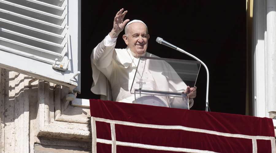 Papa Francisco explica en el Angelus 3 virtudes de San Esteban – ACI Prensa