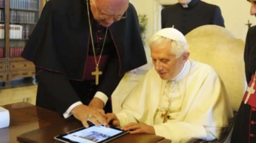 Sacerdote resalta la importancia que Benedicto XVI dio a las redes … – ACI Prensa
