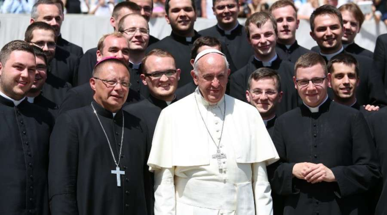 3 elementos esenciales para la formación sacerdotal según el Papa … – ACI Prensa