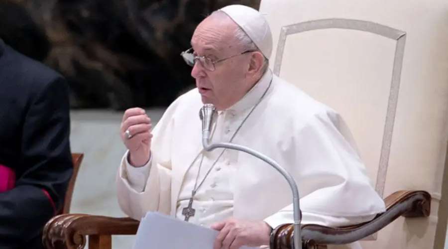 Papa Francisco recibe cada mes lista de prisioneros de guerra en … – ACI Prensa