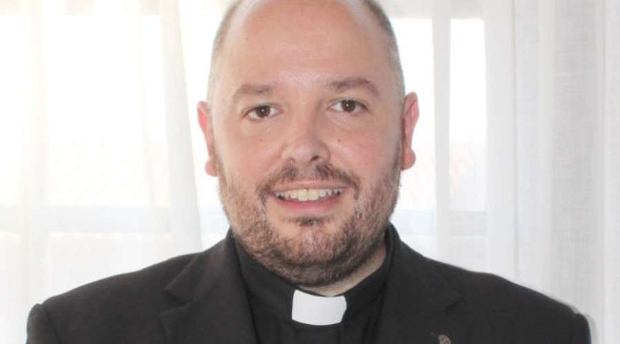 Muere sacerdote en un accidente de tránsito en Asturias, España – ACI Prensa
