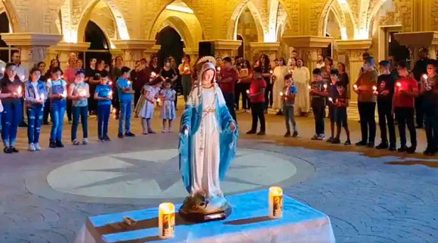 Un millón de niños rezando el Rosario: Estas son las horas para … – ACI Prensa