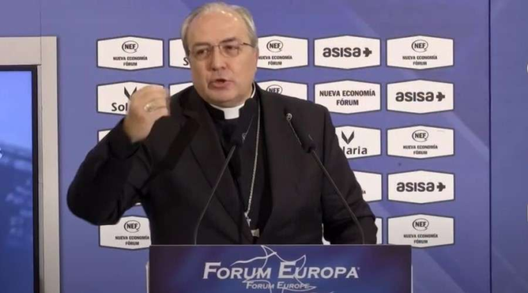 Obispo: ser homosexual “no es pecado ni es delito”, pero “no es que … – ACI Prensa