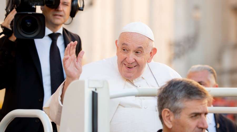 El Papa Francisco invita a seguir el ejemplo de San Francisco de Asís – ACI Prensa
