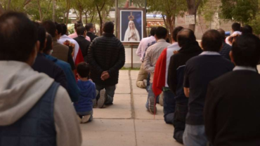 Rosario de Hombres: Hoy 8 de octubre rezan en todo el mundo – ACI Prensa