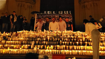 Con multitudinaria vigilia de oración exigen justicia por jóvenes desaparecidos en México