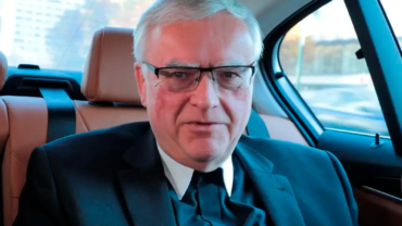 Arzobispo de Berlín no tomará medidas contra bendiciones a parejas homosexuales