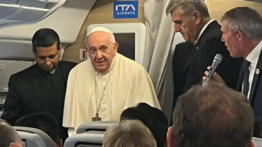 TEXTO COMPLETO: Rueda de prensa del Papa Francisco al volver de su viaje a Mongolia