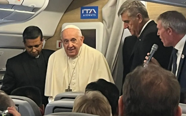 TEXTO COMPLETO: Rueda de prensa del Papa Francisco al volver de su viaje a Mongolia
