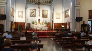Hombre provoca destrozos en el salón parroquial de una iglesia en España