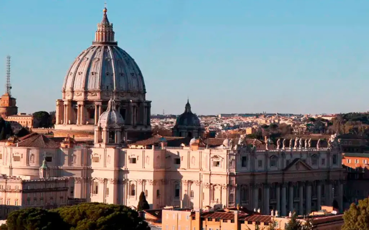 Banco del Vaticano “rechaza enérgicamente” acusaciones de asesor de Zelensky