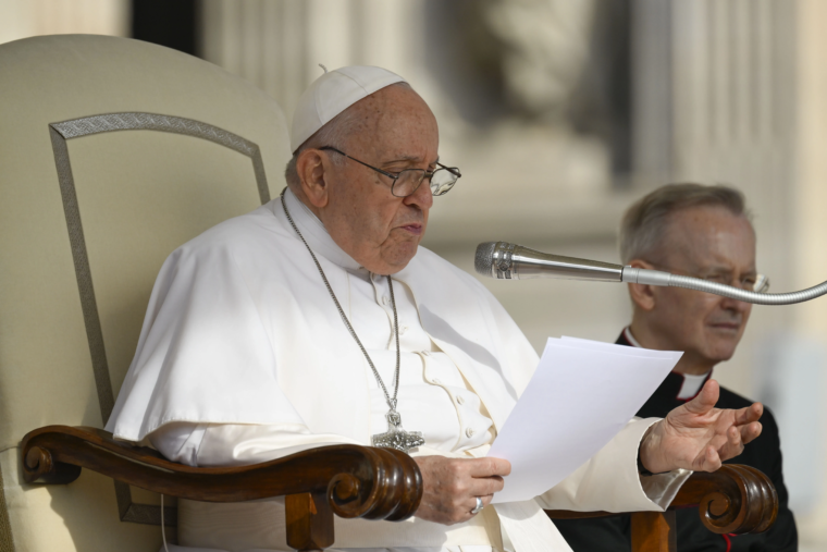 El Papa Francisco reza por las víctimas y los heridos en Libia y en Marruecos
