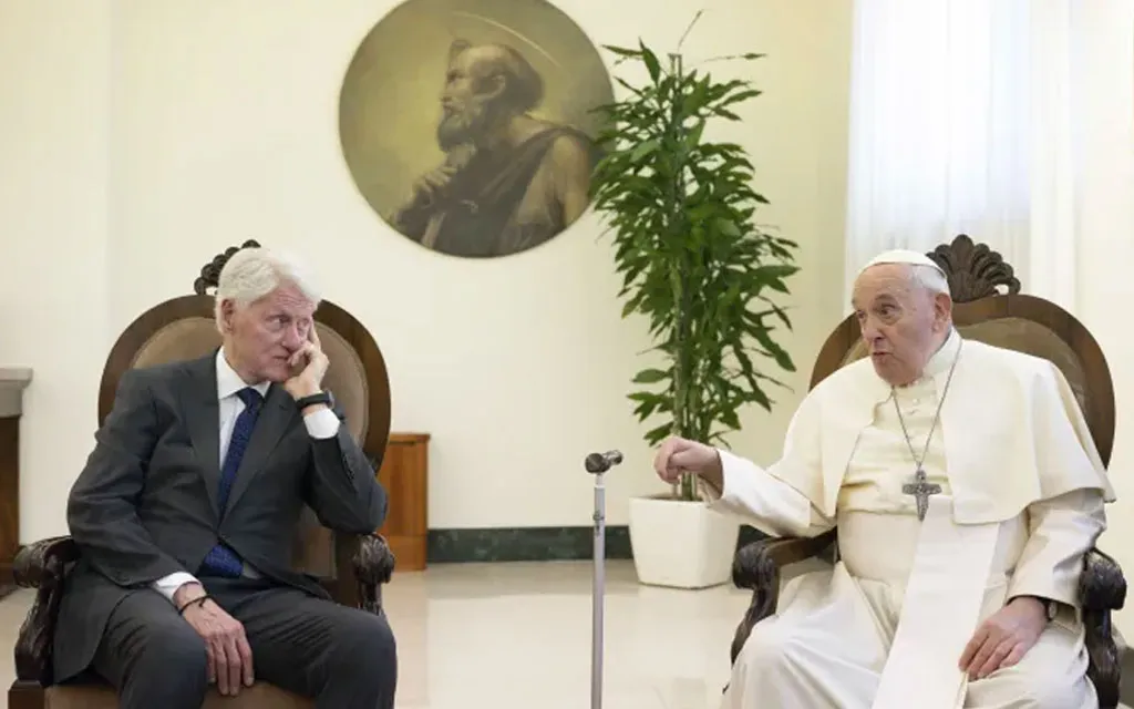 El Papa Francisco dialogará con Bill Clinton, expresidente de Estados Unidos