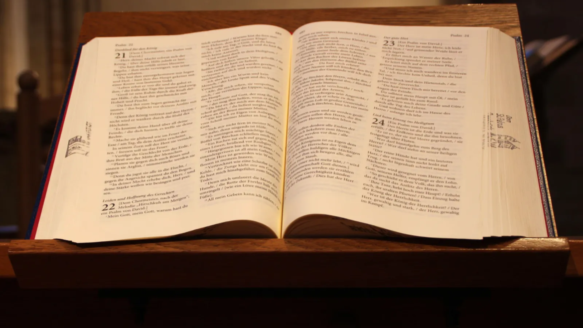 Septiembre es el mes de la Biblia: Aquí 5 datos sobre la Sagrada Escritura