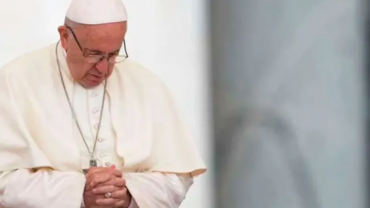 El Papa pide la intercesión de San Benito para que termine “el flagelo de la guerra”