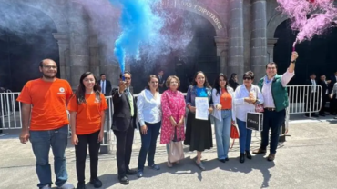 Con miles de firmas rechazan intento de despenalizar el aborto en el Estado de México