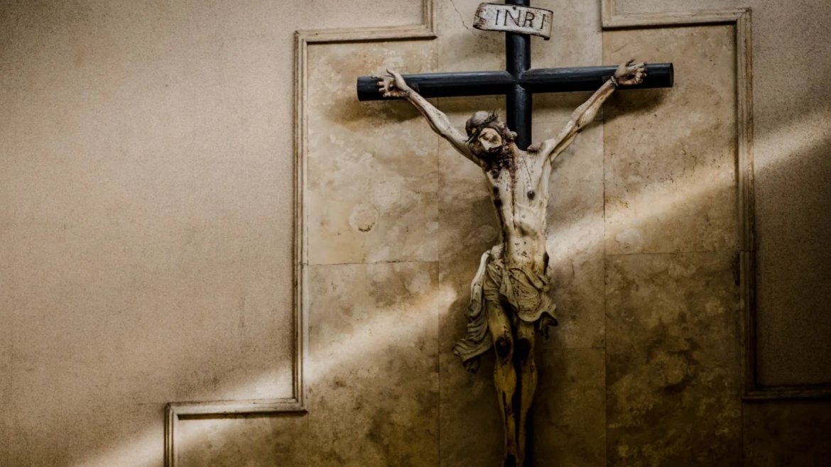 Obispado inicia el proceso para expulsar del estado clerical a un presunto abusador en España