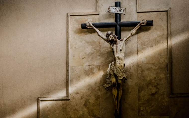 Obispado inicia el proceso para expulsar del estado clerical a un presunto abusador en España