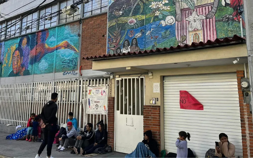 Arquidiócesis de México alerta: Casas para migrantes están “sobrepasadas”