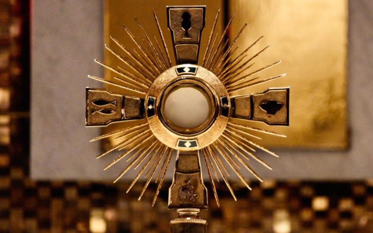 Avivamiento Eucarístico en Estados Unidos: Lanzan curso “Jesús y la Eucaristía” en español