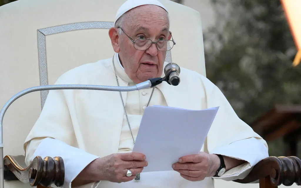 TEXTO COMPLETO: La respuesta del Papa Francisco a las "dubia" planteadas por 5 cardenales