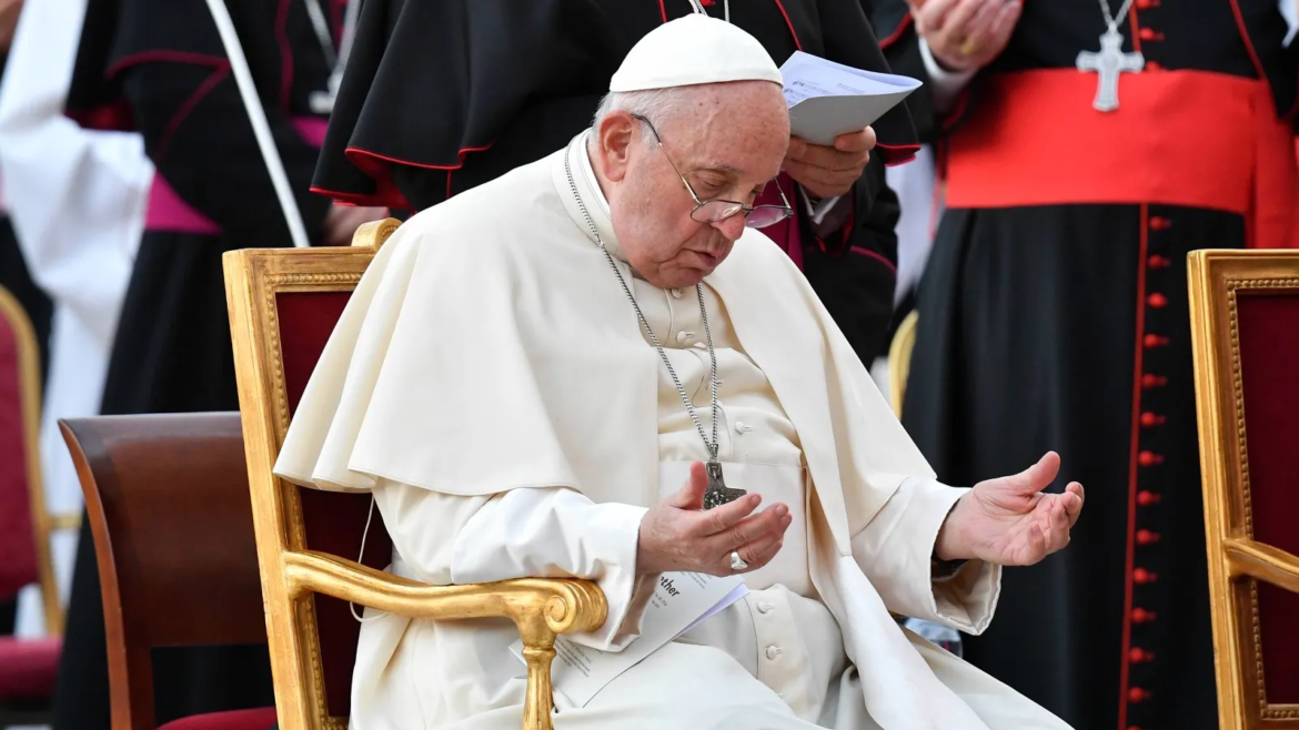 Papa Francisco: Que en el Sínodo el Espíritu Santo purifique a la Iglesia de ideologías