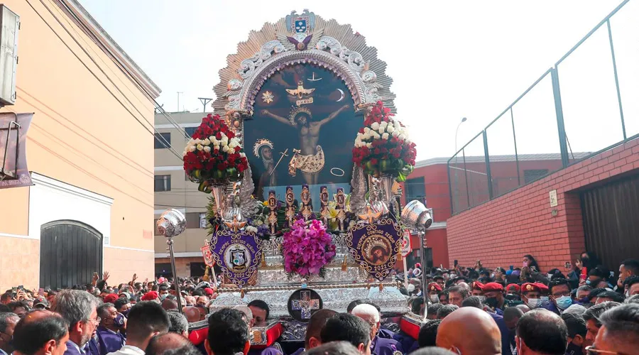 8 preguntas frecuentes sobre el Señor de los Milagros