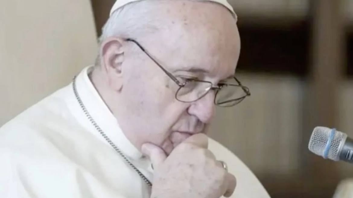 El Papa Francisco critica a Occidente por tratar de exportar su “propio tipo de democracia”