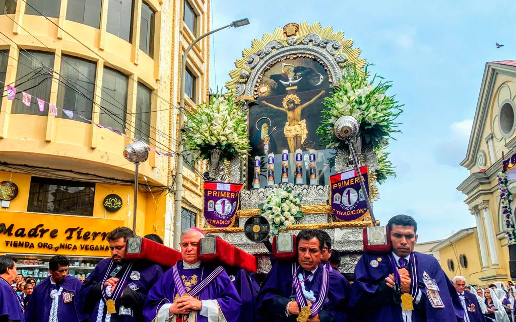 En el día del Señor de los Milagros, Arzobispo anima a católicos a acudir a la Confesión